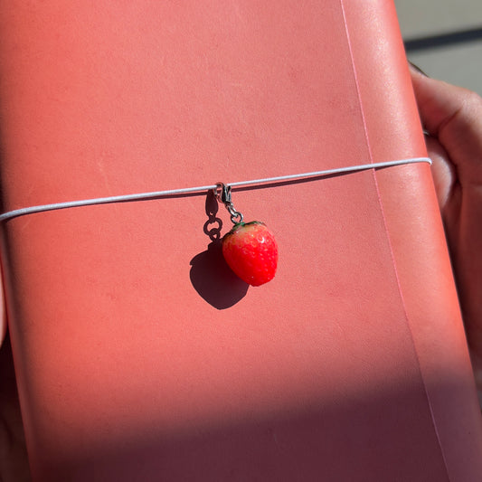 strawberry fields 4ever (Leather Notebook in A6)